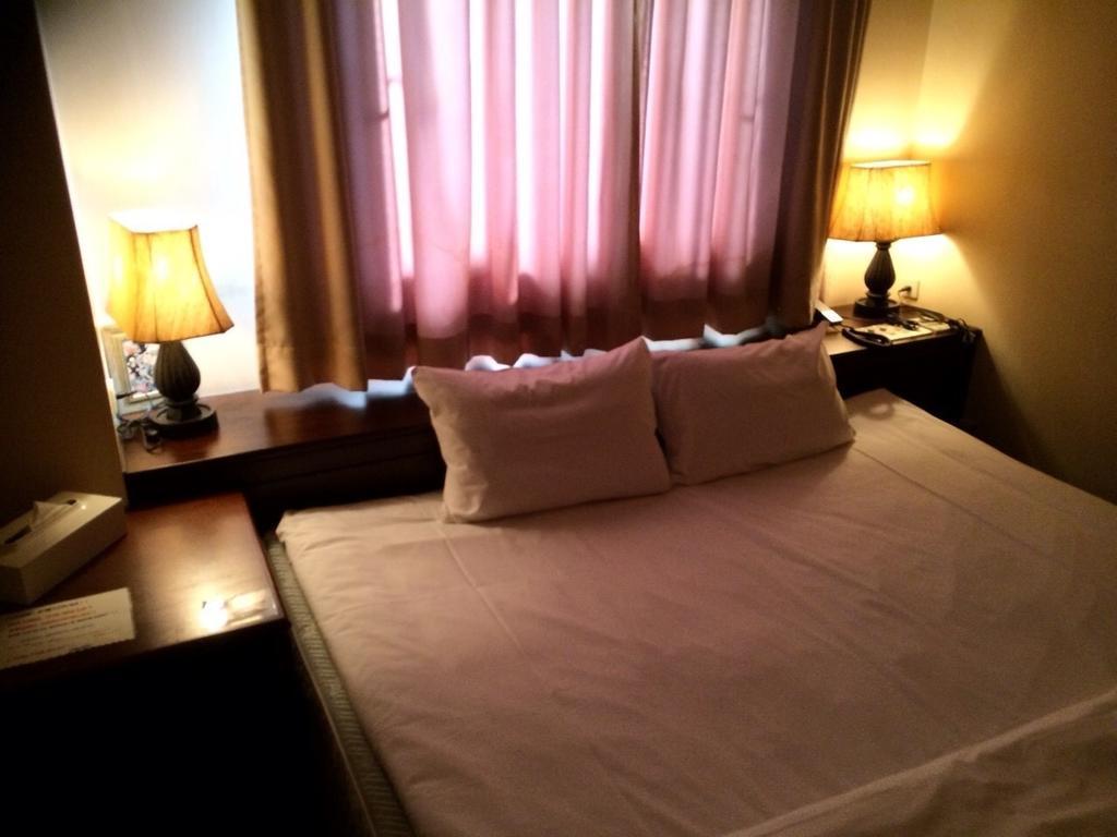 Hotel Ceeds (Adults Only) Ōsaka Zimmer foto